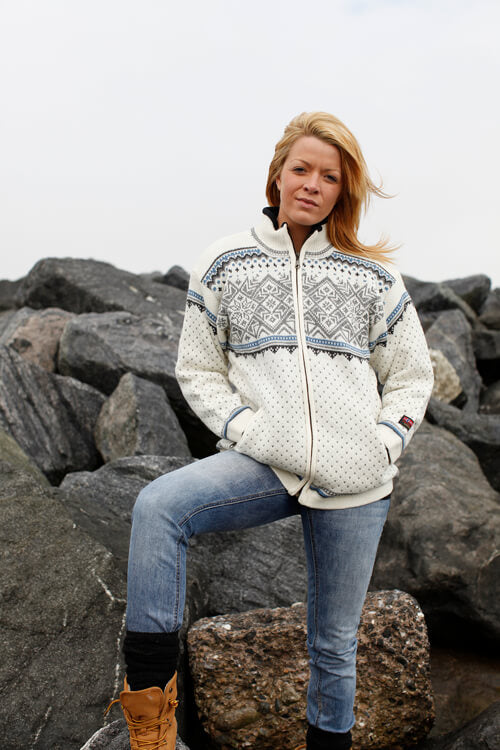 Sweater: Gjestal Windbreaker Classic Norwegian Sweater, White