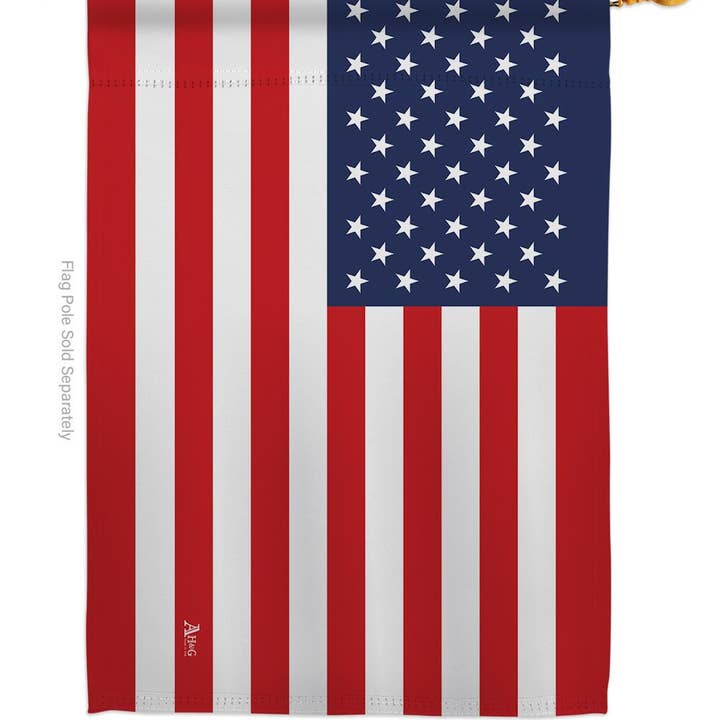 Display your American pride with the United States of America Garden Flag – a weather-resistant USA nationality home decor flag featuring classic stripes and stars. Flagpole not included.