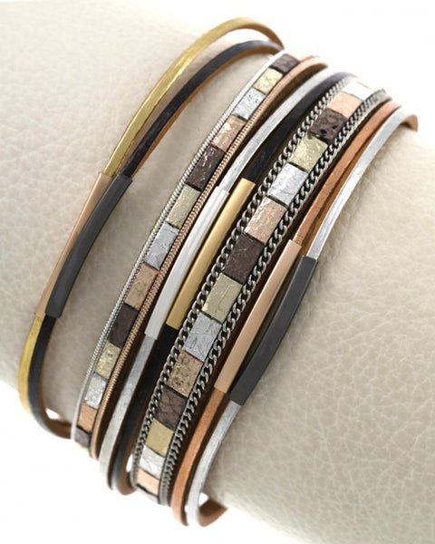 Bracelet: 8 Strand Metal Sliding Tubes/Checkered Strands