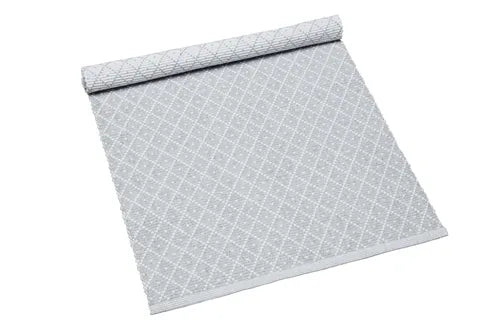 Placemat: LIght Grey Ella by Willie (Copy)