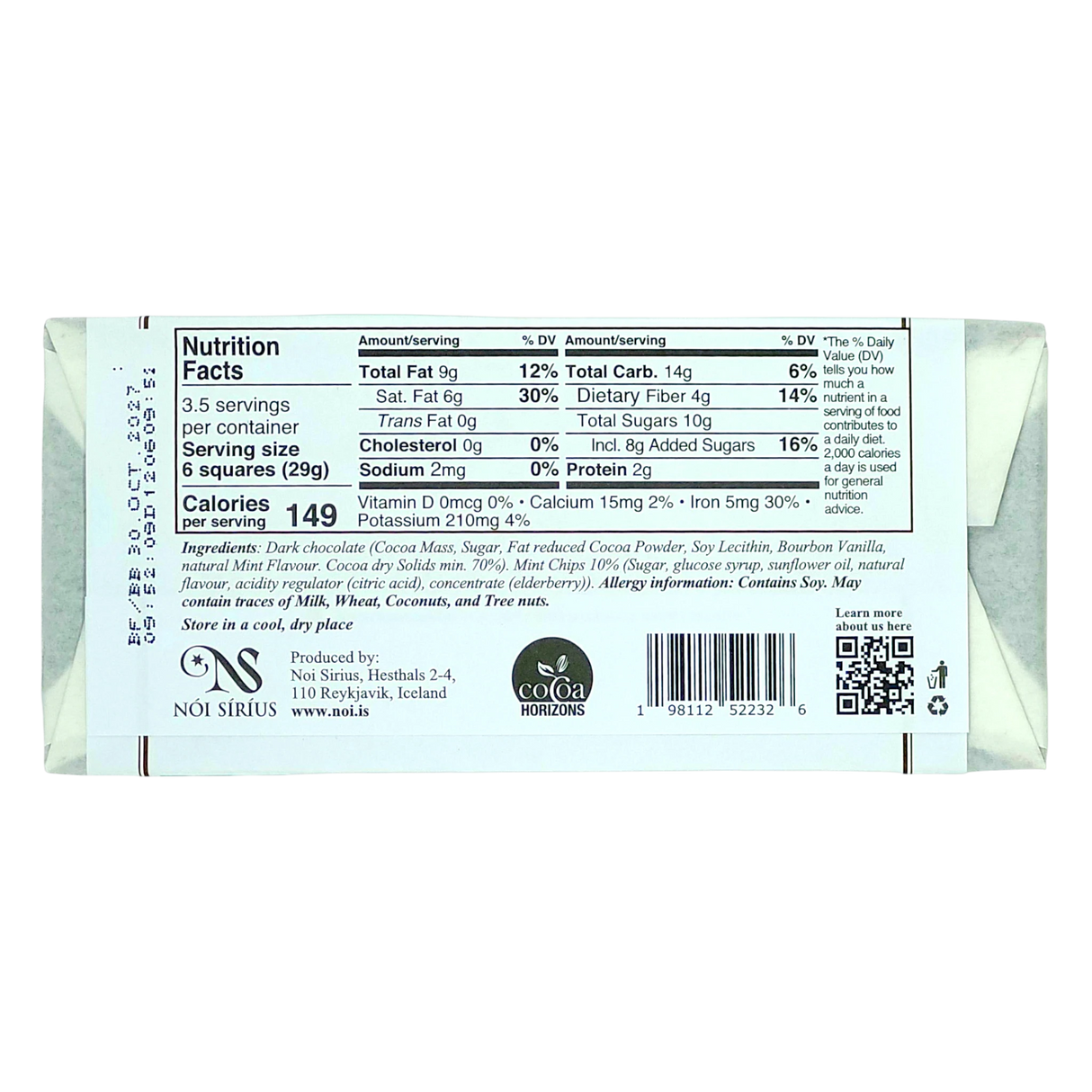 Back of an Icelandic chocolate bar with 70% cocoa, featuring nutrition facts, ingredients, manufacturer details, barcode, and certifications in black text on a white background.