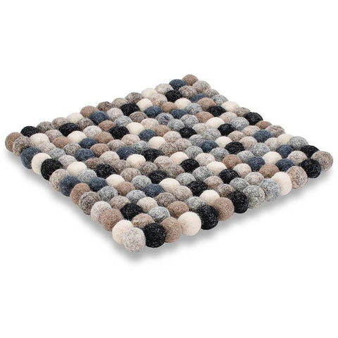 Trivet: Square Pom-Pom Trivet Natural Color