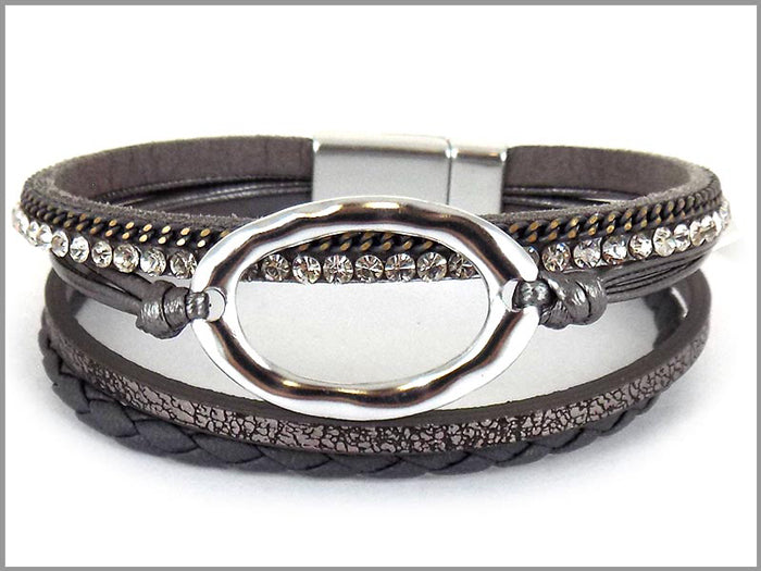 Bracelet: 4 Strand Oval Metal Ring