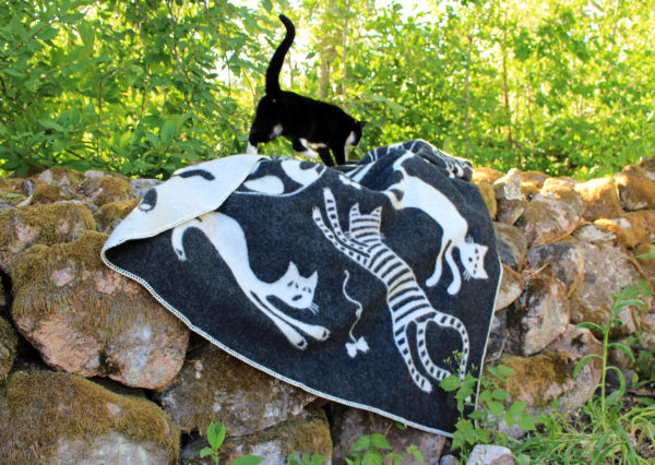 Blanket: Playing Cats, Black, Wool - Kerstin Landström Design