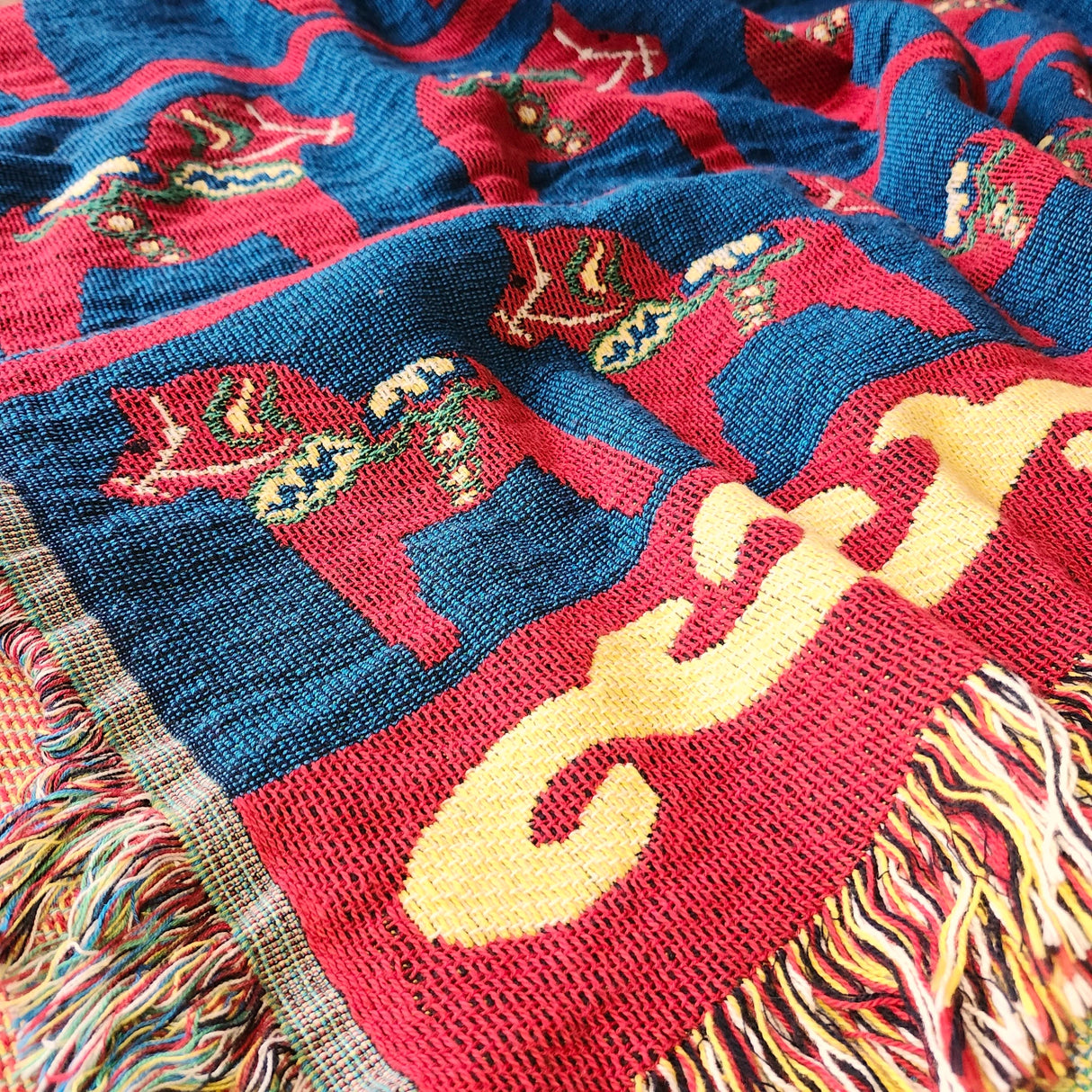 Blanket: Swedish Dala Horse 100% Cotton Woven Blanket 50"x60"