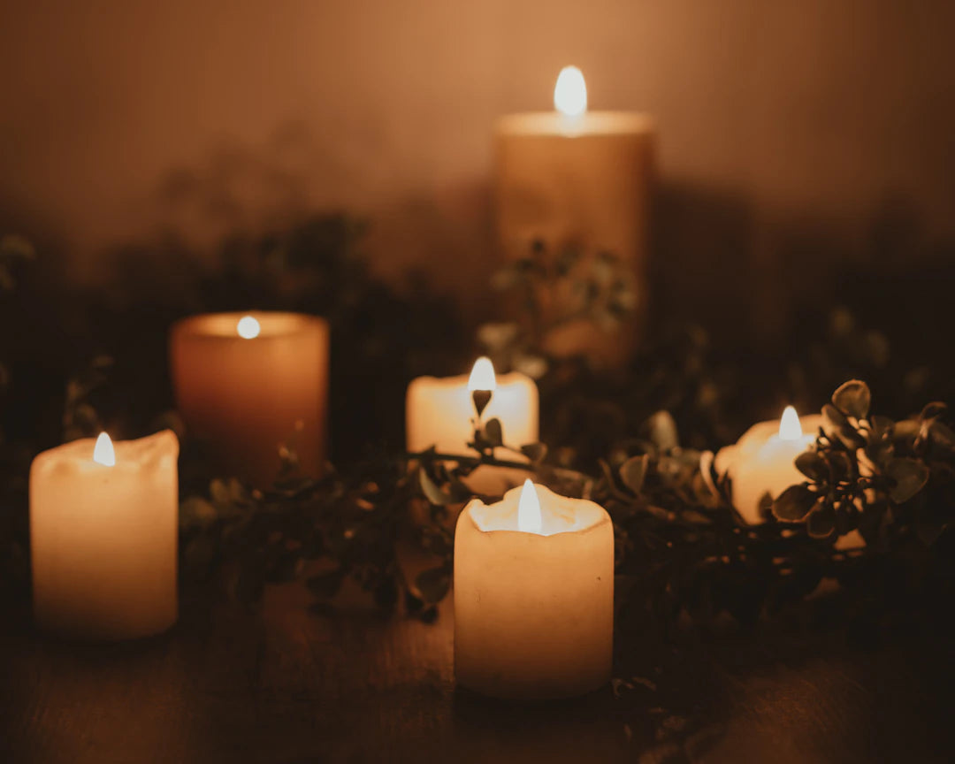 Cozy Scandinavian Candles for Seasonal Ambiance