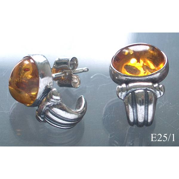 Earrings: Amber Round on Post with Royal Column Decoration