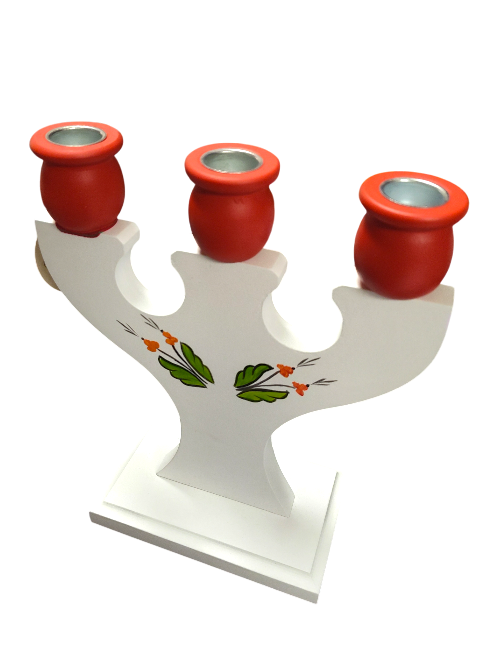This hand-crafted Swedish candle holder features a white wooden design with a Dala horse, Kurbits floral accents, and holds 3 candles.