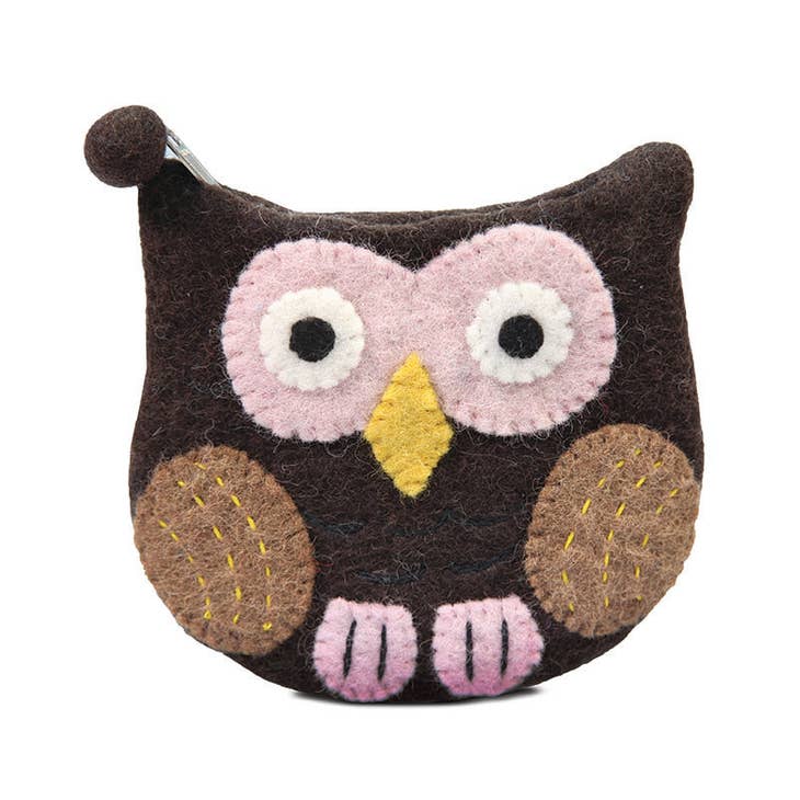 Discover the unique appeal of our felted wool owl-shaped coin purse, adorned with charming pink and brown details and a quaint yellow beak.