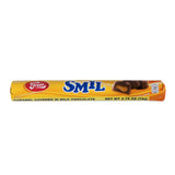 The Freia Smil Milk Chocolate Caramel Roll, weighing 78g, features a vibrant yellow wrapper with red and blue branding, adorned with enticing images of milk chocolate squares filled with luscious caramel.