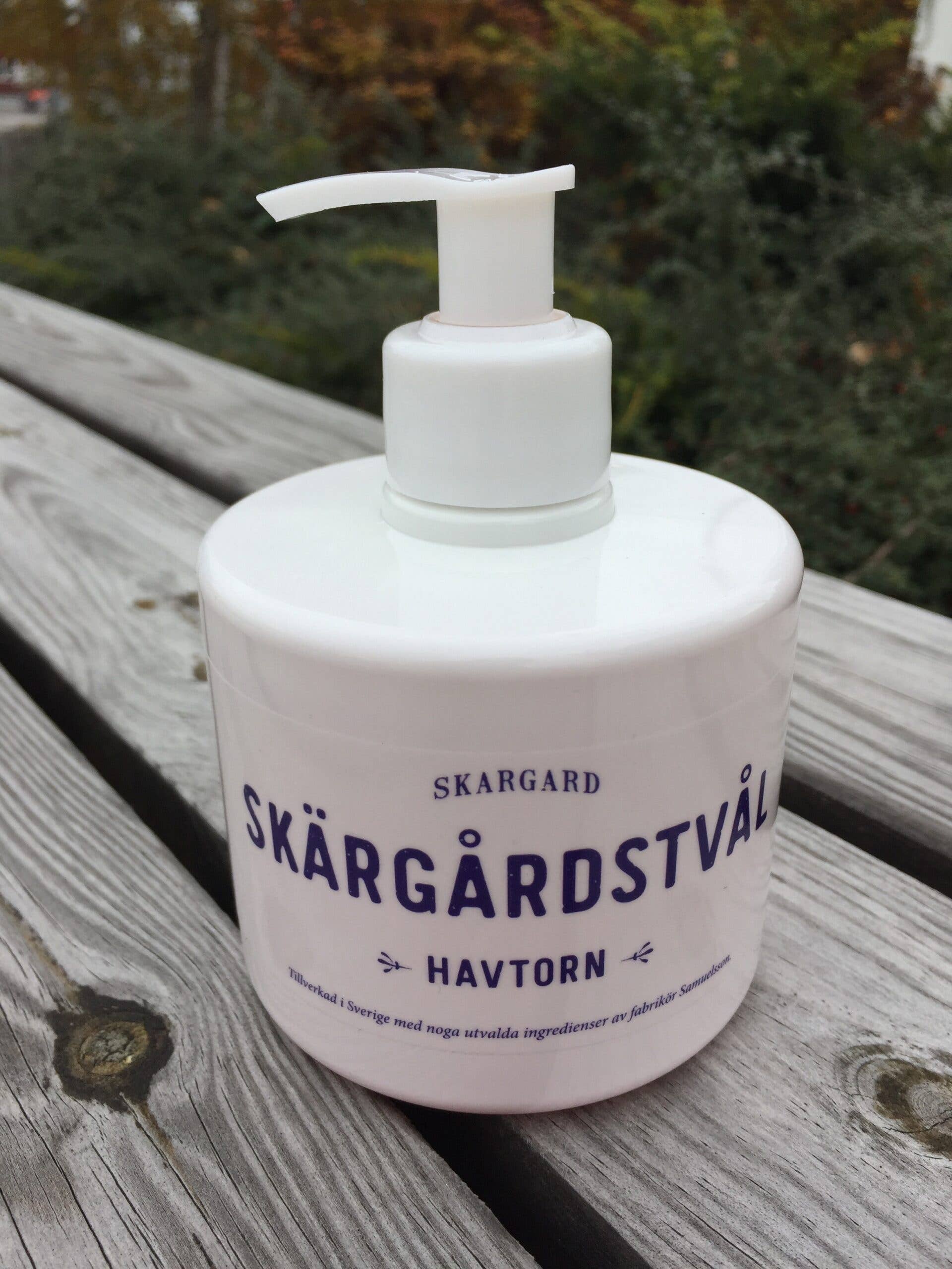 Soap: Skärgårdstvål Havtorn liquid soap (Sea Buckthorne)