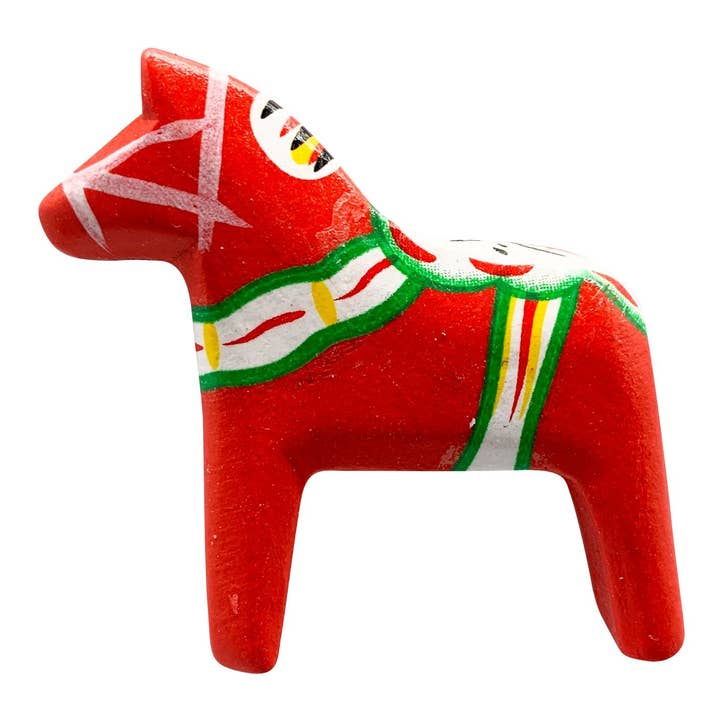 Red Dala horse fridge magnet with white, green, and yellow rosemaling patterns.