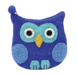 This delightful owl-shaped felted wool coin purse, in a charming shade of blue, boasts large eyes and a yellow beak.