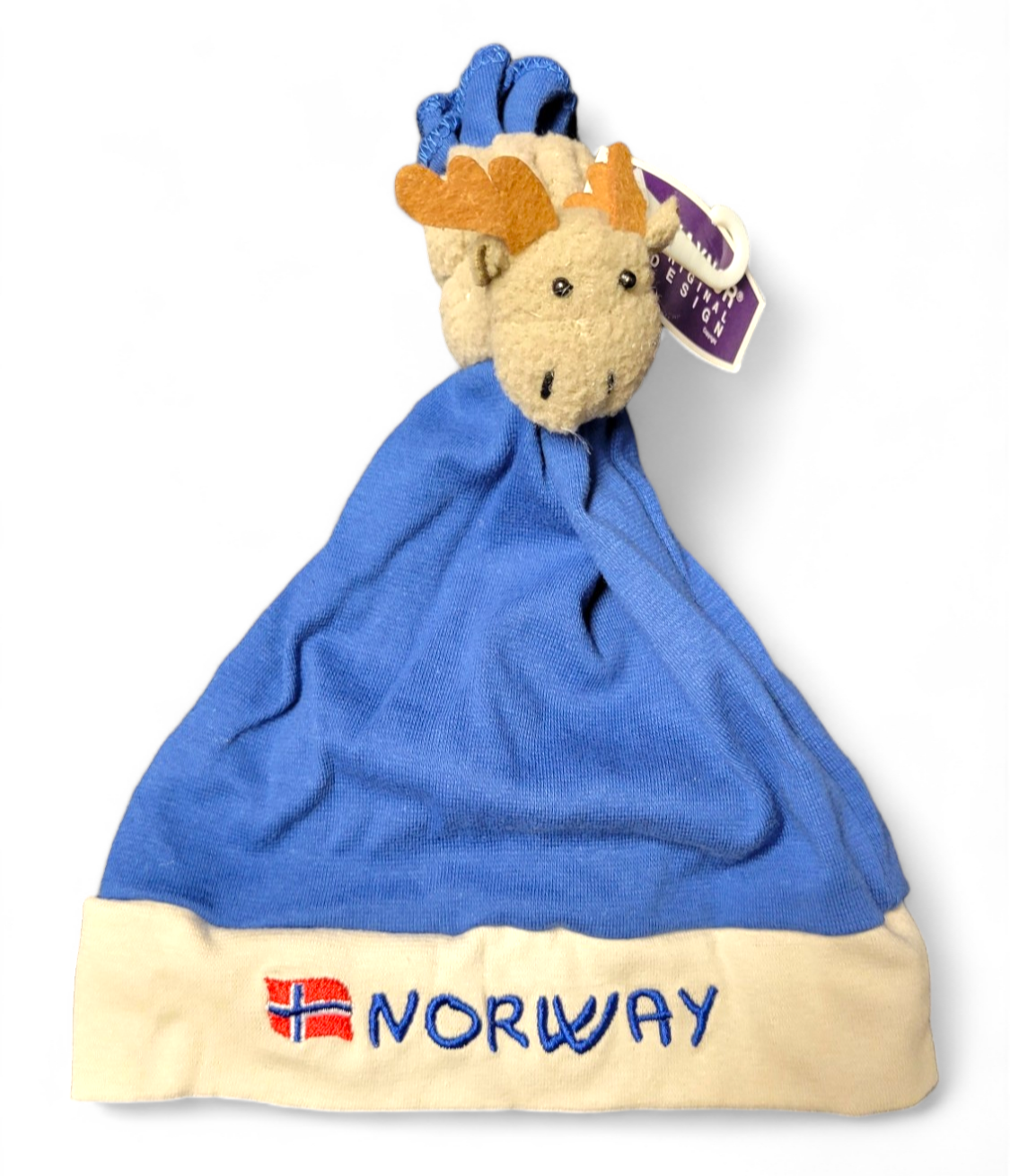 Charming baby hat adorned with a soft moose head, an embroidered Norwegian flag, and "Norway" stitched boldly on the front.