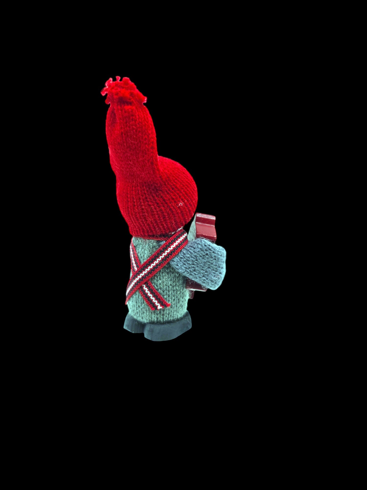 Figurine: Santa Boy with Red Dala Horse