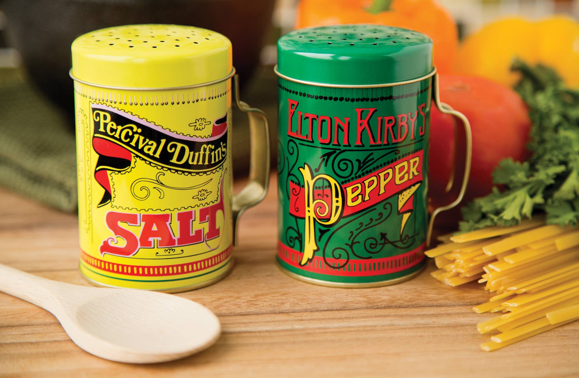 Salt & Pepper: Shaker Set, Nostalgic 4"