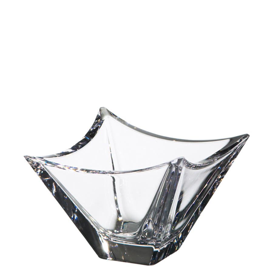 The Orrefors: Polaris Bowl Small is a captivating geometric glass piece with sharp angular edges and corners that reflect the brilliance of crystal.