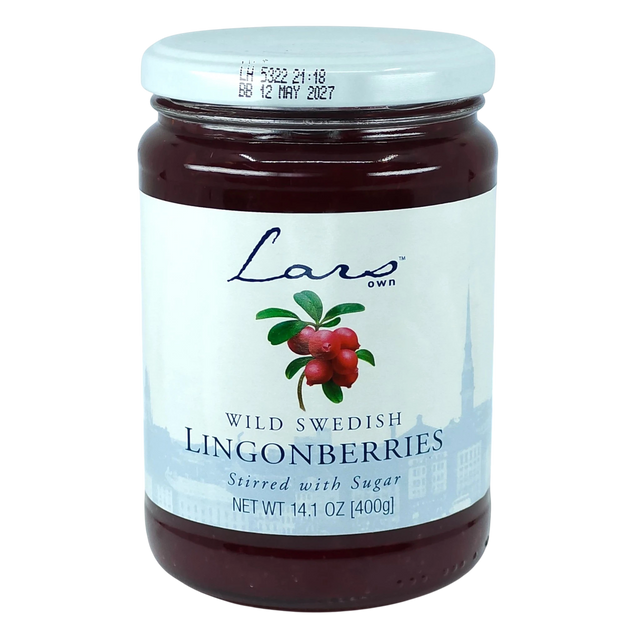 A glass jar labeled Scandinavian wild Swedish lingonberries stirred with sugar, showing red berries and stating net weight 14.1 oz (400g).