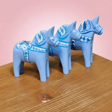Dala Horse: Baby Blue Swedish Dala Horse | Handcrafted by Grannas A Olsson in Sweden (10 cm / 4 inches)