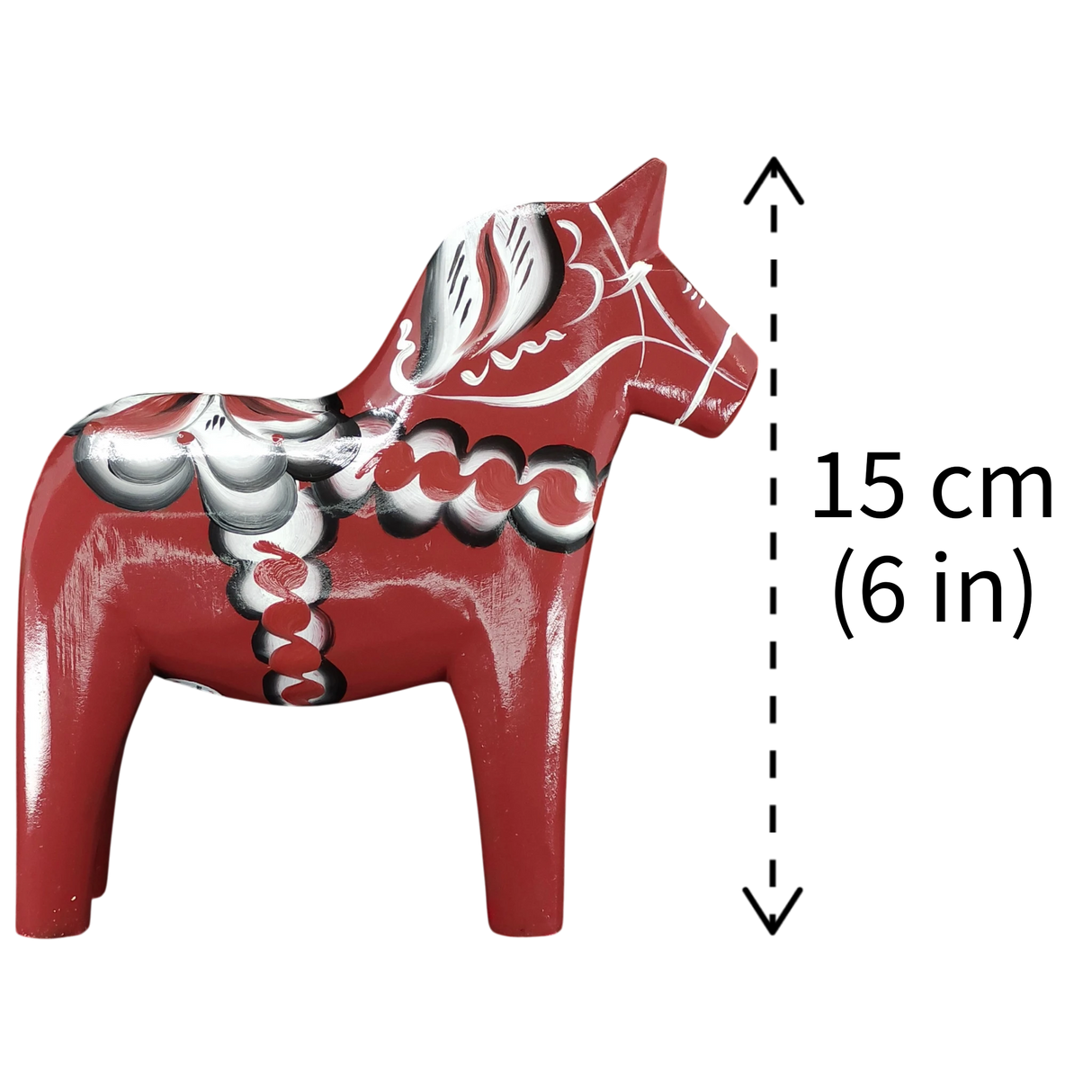 The Burgundy Swedish Dala Horse "Maria / Anniversary Series" by Grannas Olsson, handcrafted in Sweden, stands next to a dashed line and arrow showing its 15 cm (6 in) height.