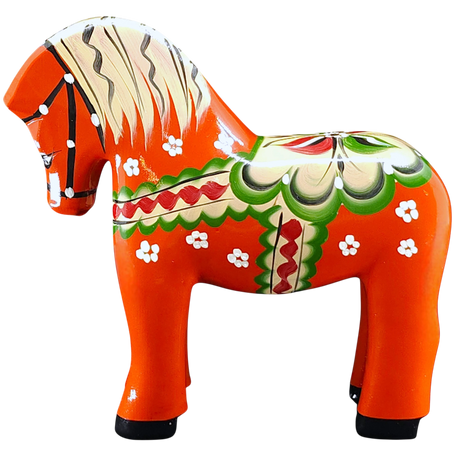 The Nils Olsson Red Swedish Dala Horse "Färnäshästen" (14 cm), handcrafted in Sweden, features classic folk art floral and scalloped patterns in green, white, yellow, and red for a traditional look.