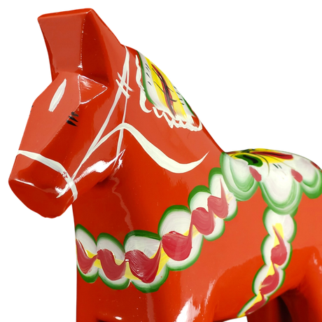 Dala Horse: Nils Olsson Red Swedish Dala Horse | Handcrafted in Nusnäs