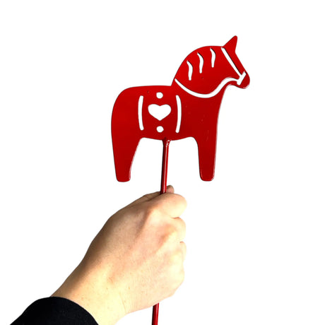 Garden Stake: Red Metal Dala Horse Garden Stake Lawn Ornament (30" Height)