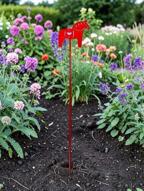Garden Stake: Red Metal Dala Horse Garden Stake Lawn Ornament (30" Height)