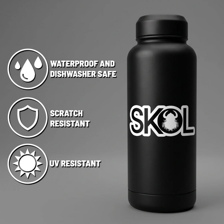 Black bottle with SKOL logo, octopus graphic, and SKOL sticker. Four icons indicate waterproof, dishwasher safe, scratch resistant, and UV resistant. Gray background.